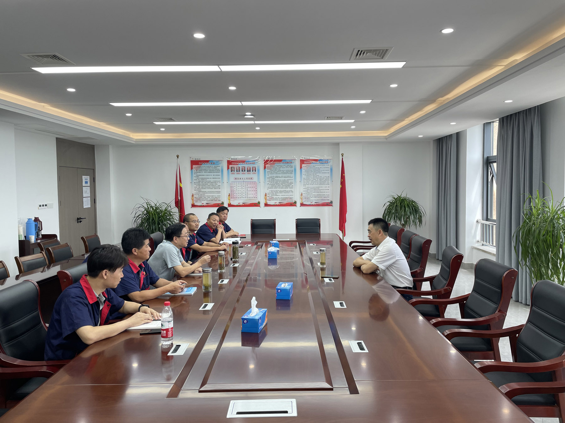 集團(tuán)公司黨委委員、總工程師周俊到公司調(diào)研 