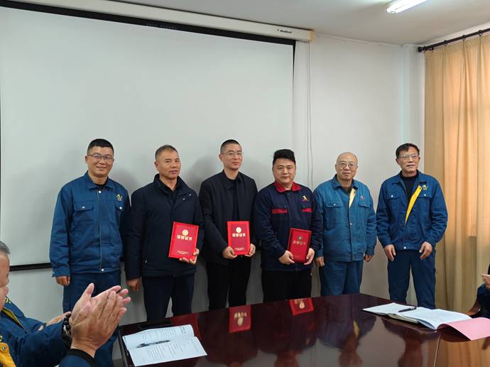 第一事業(yè)部冶化協(xié)力項目部獲銅冠冶化公司“強(qiáng)化意識，防控風(fēng)險”...