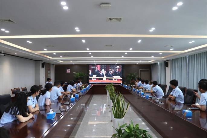 公司組織收看紀(jì)念中國(guó)人民抗日戰(zhàn)爭(zhēng)暨世界反法西斯戰(zhàn)爭(zhēng)勝利80周年大會(huì)